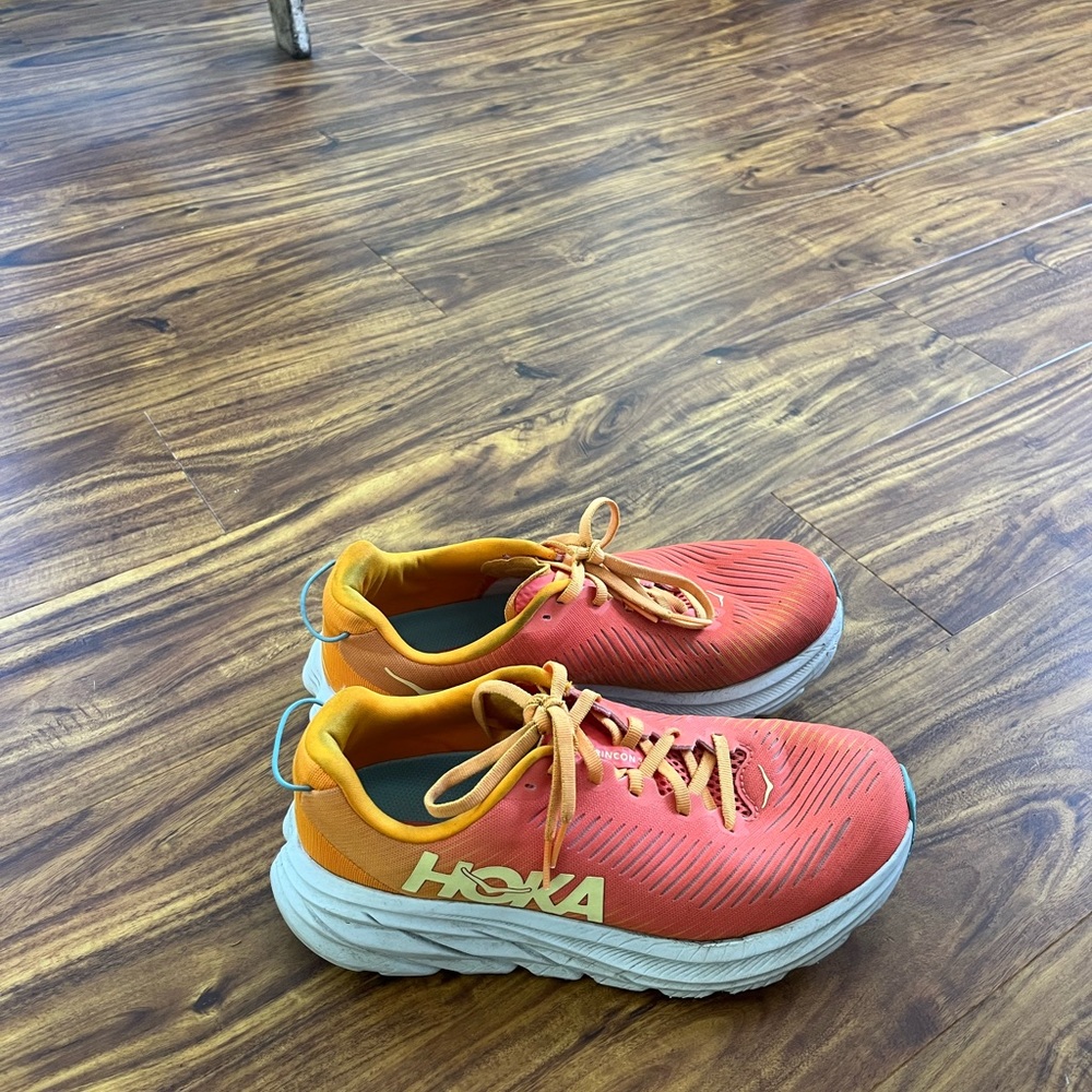 8 WIDE hokas in orange / pink